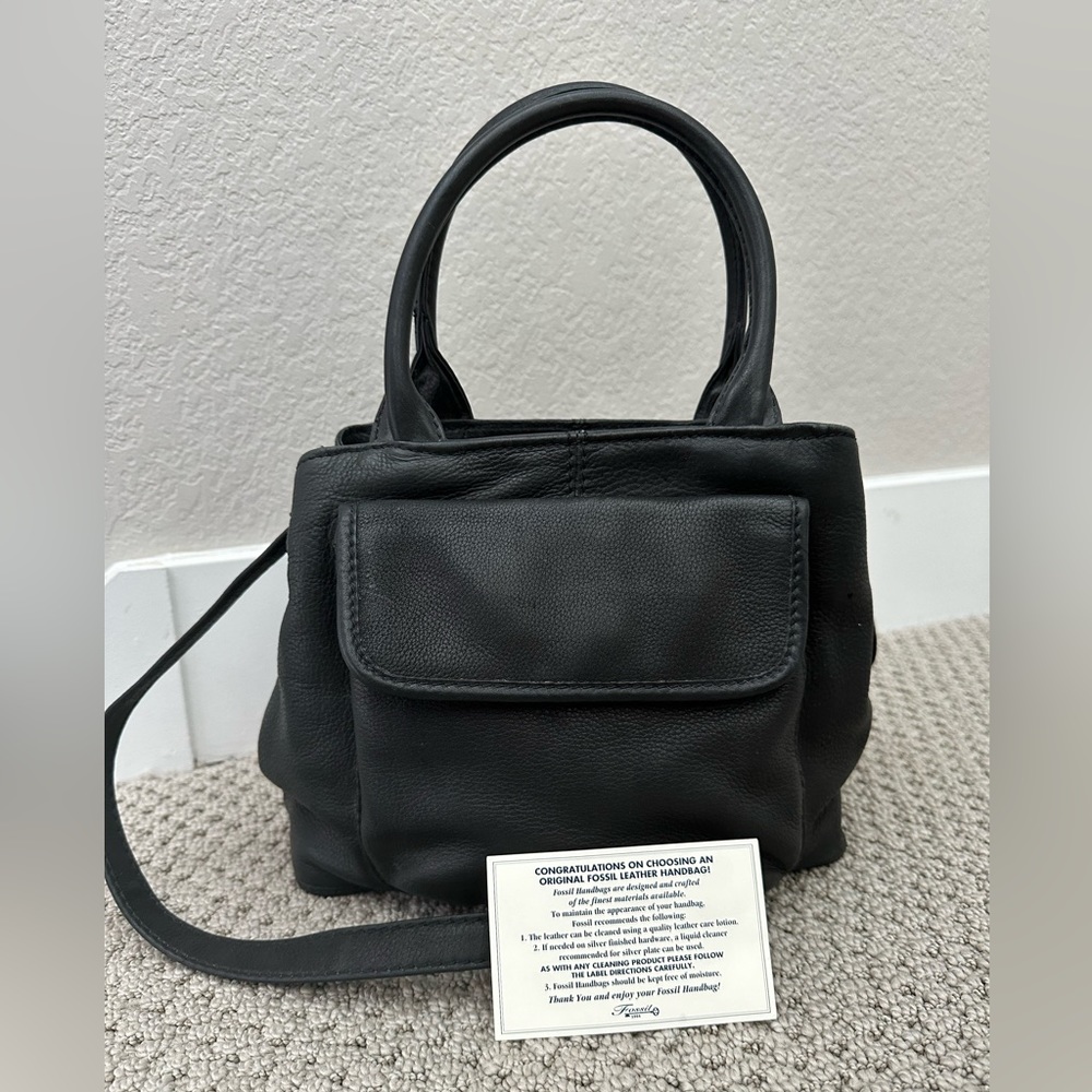 Gorgeous Vintage Black Fossil Handbag